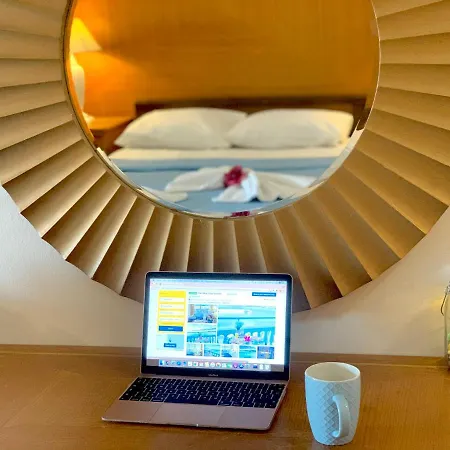 The Blue * Hersonissos (Crete)