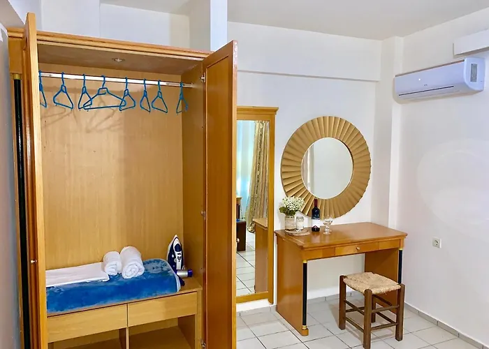 The Blue * Hersonissos (Crete)